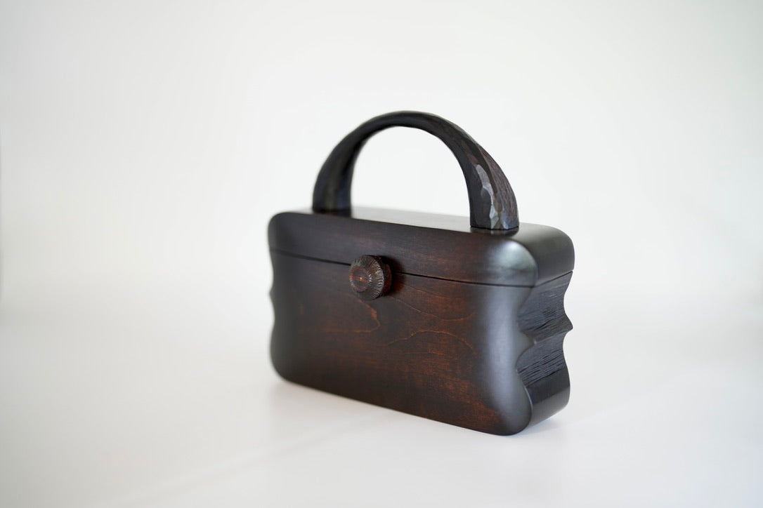 樹の鞄  urushi-black-R&L