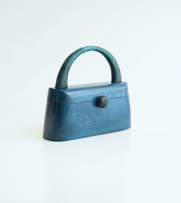 樹の鞄  shiny-blue　宵空