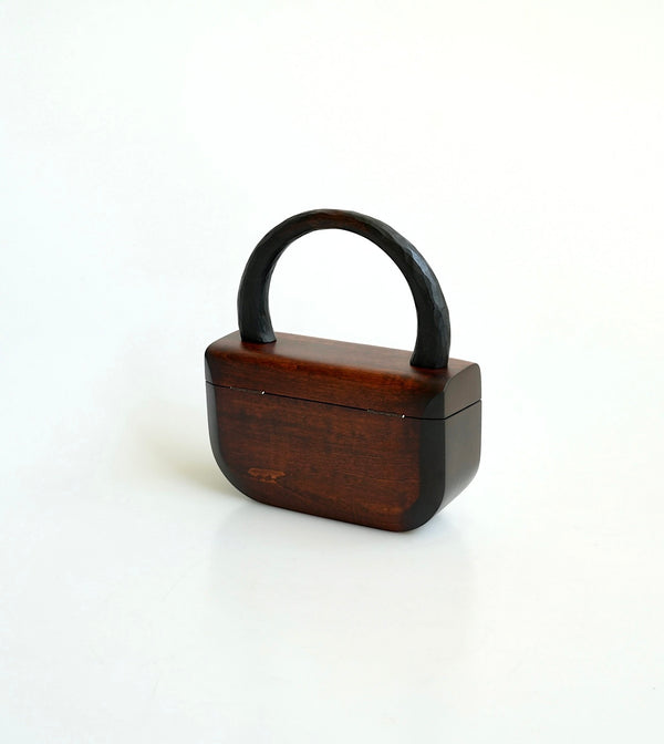 樹の鞄  Urushi-classic-R