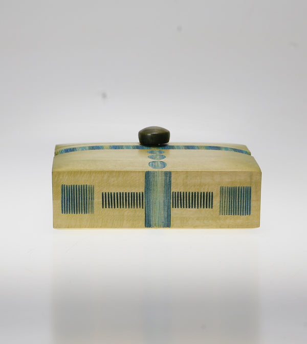 樹の鞄 色とカタチ